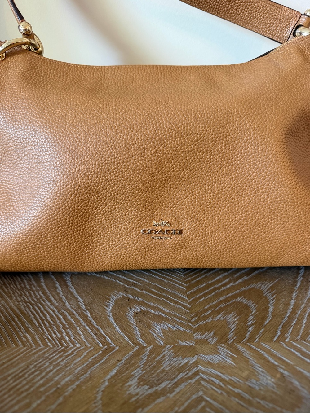 Coach Leather Purse - Picture 3 of 10